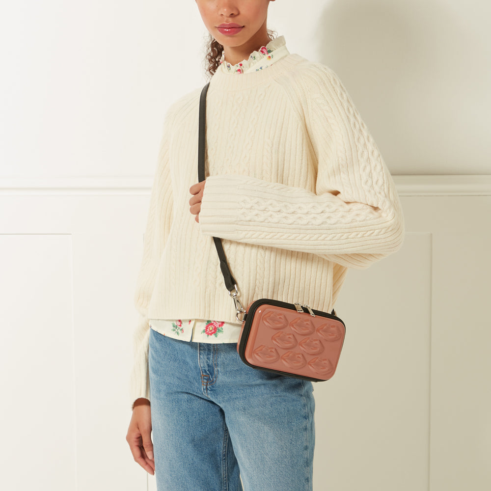 AGATE CABIN ESSENTIALS CROSSBODY BAG