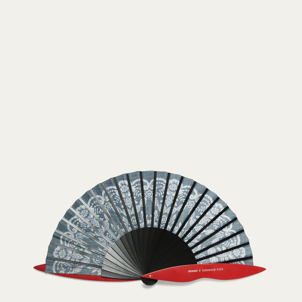 Lace Lip Fan | Lulu Guinness