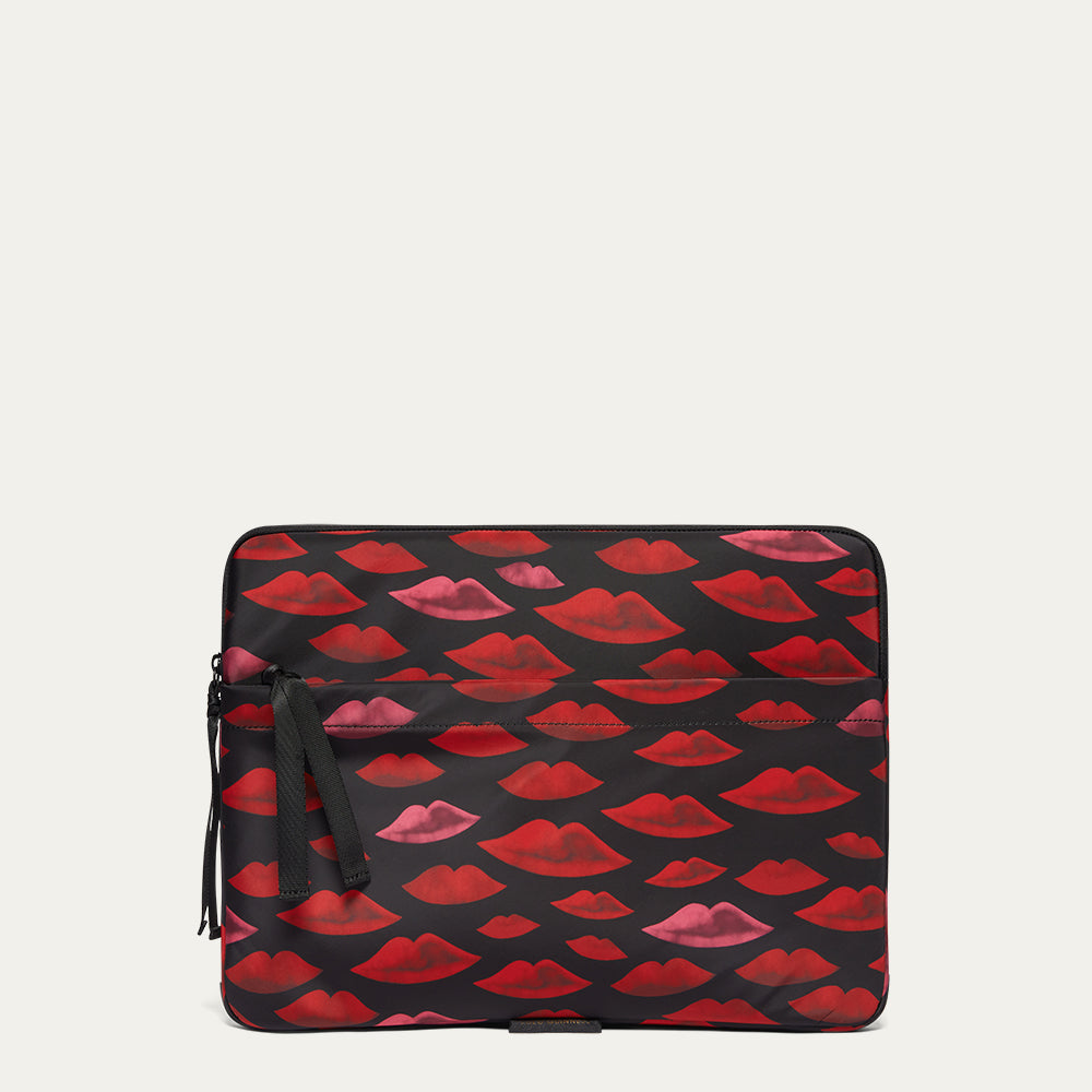 LULU GUINNESS 犬刺繍 パーティーバッグ　￼ Black Collectible Doogle Dog Handbag | Lulu Guinness
