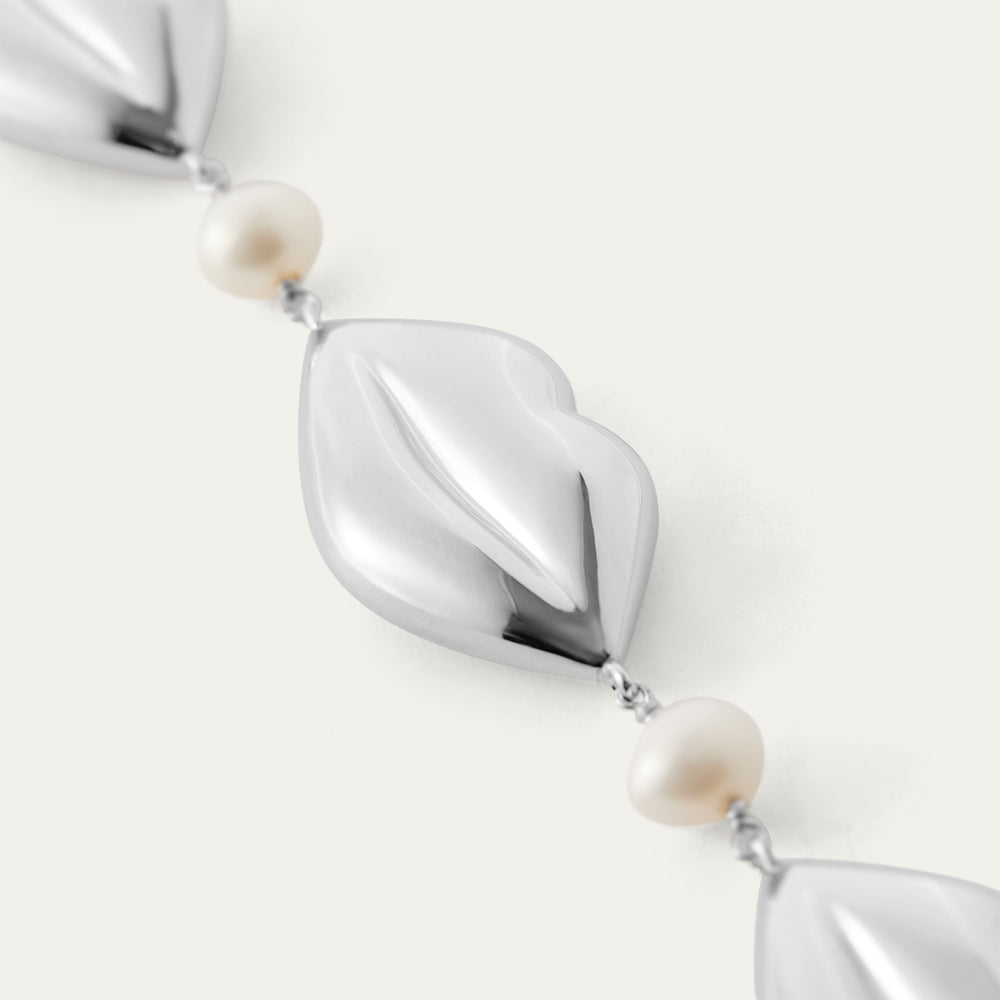 STERLING SILVER LUCIA LIP NECKLACE