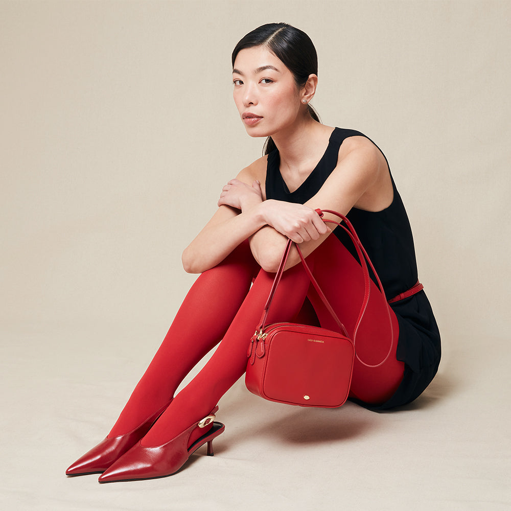 Black Leah Wallet | Designer Accessories | Lulu Guinness