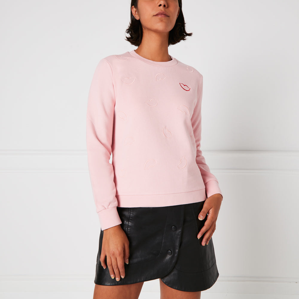 BLUSH EMBROIDRED LIP SAMI SWEATSHIRT